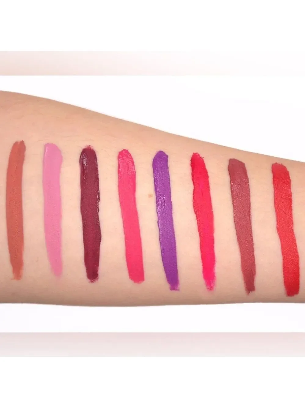New Laura Geller Fifty Kisses Lip Locking Liquid Color in Makeout Merlot